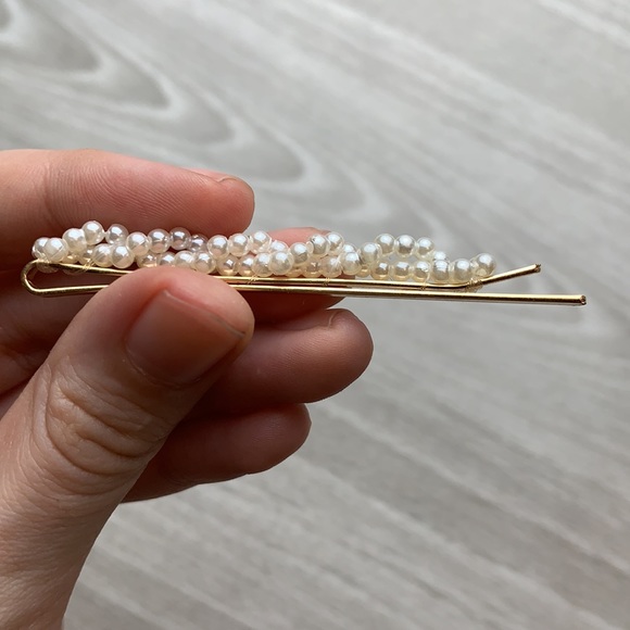 NEW Pearl hair clips, barrettes, accessories - Picture 12 of 12